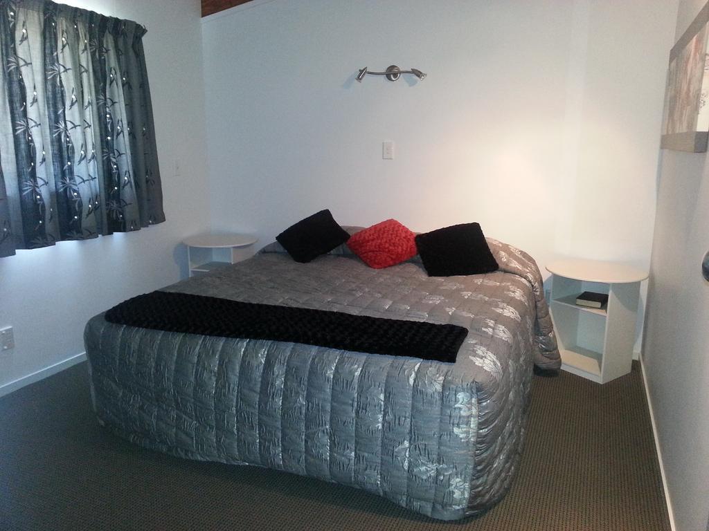 Palm Pacific Resort & Motel Whangamata Esterno foto
