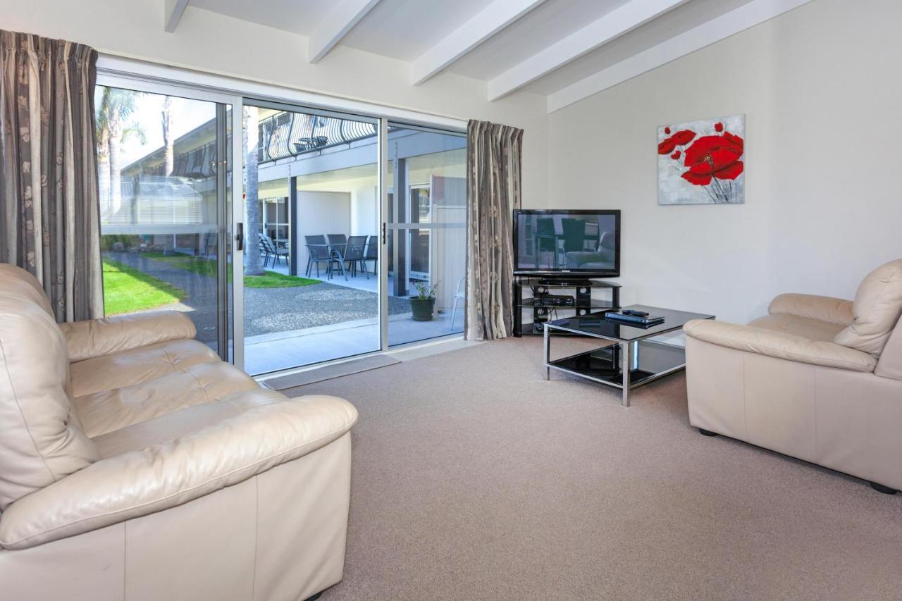Palm Pacific Resort & Motel Whangamata Esterno foto